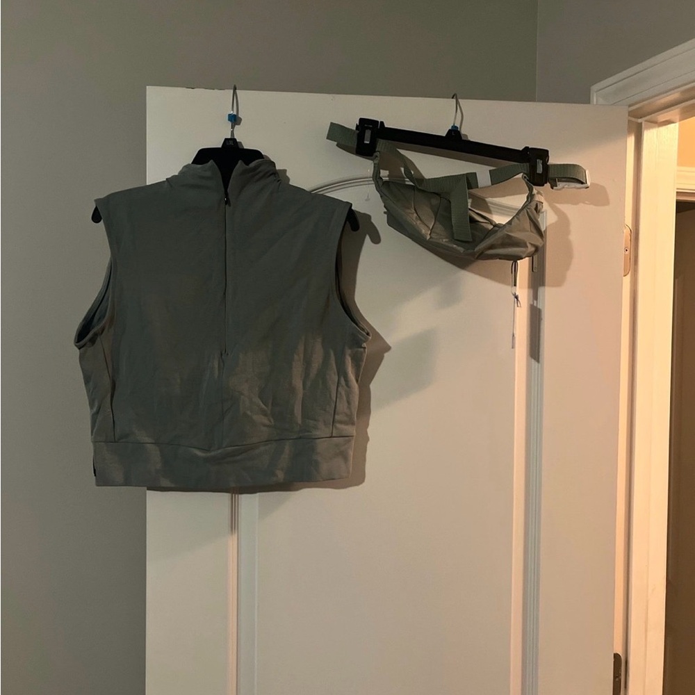Adidas crop top and fanny pack bundle! NWT! - Picture 5 of 5
